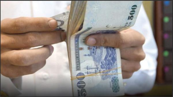 إحباط تهريب مليون ريال مجهولة المصدر إلى الخارج
