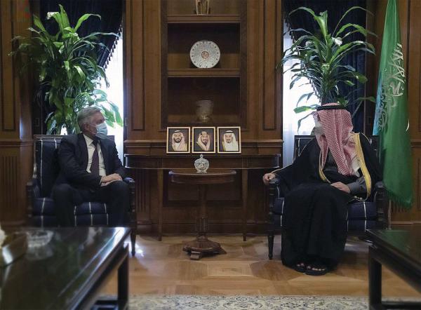استعراض التعاون الثنائي مع الاتحاد الأوروبي