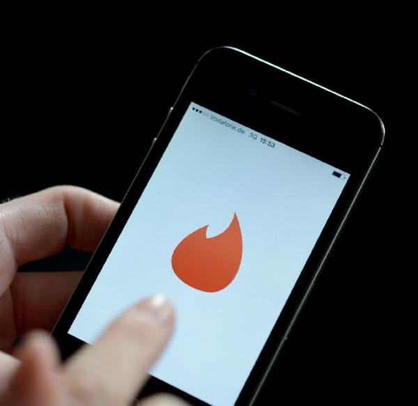 أدوات جديدة
للإبلاغ عن الإساءات
على «تيندر»