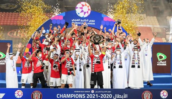 المجد العالمي يراود فرسان العرب الثلاثة!