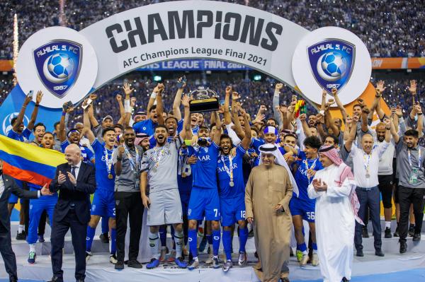 المجد العالمي يراود فرسان العرب الثلاثة!