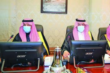 أمير الشرقية لجميع الجهات: تابعوا ترسية المشاريع المعتمدة لخدمة أهالي المنطقةيوم «التأسيس» يمثل هوية واضحة المعالم وجذورا ضاربة في التاريخ