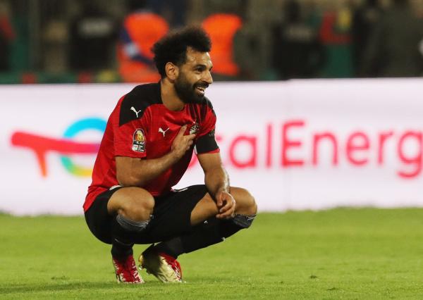 الفراعنة والأسود.. صدام مليء بالثأر!
