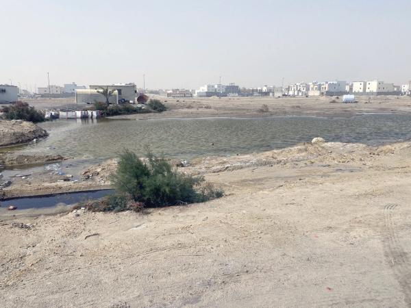 خدمات العزيزية..سنوات من الانتظار «دون حلول»