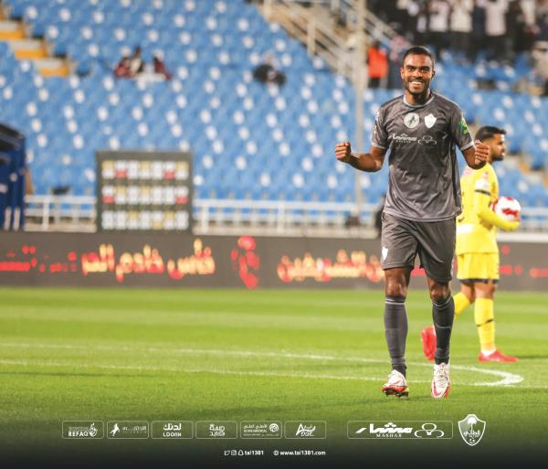 الاتحاد يختبر صدارته بـ«أبها»