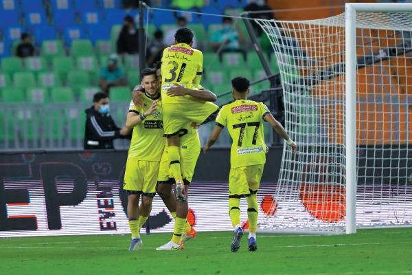الأهلي والتعاون.. حبايب