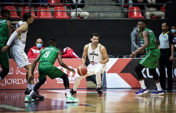 السلة الخضراء.. بين قوة المنتخب وضعف الأندية
