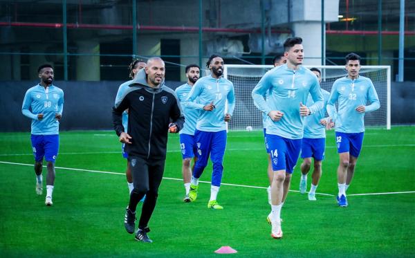 الهلال يستعد للبلوز بتدريبات استرجاعية