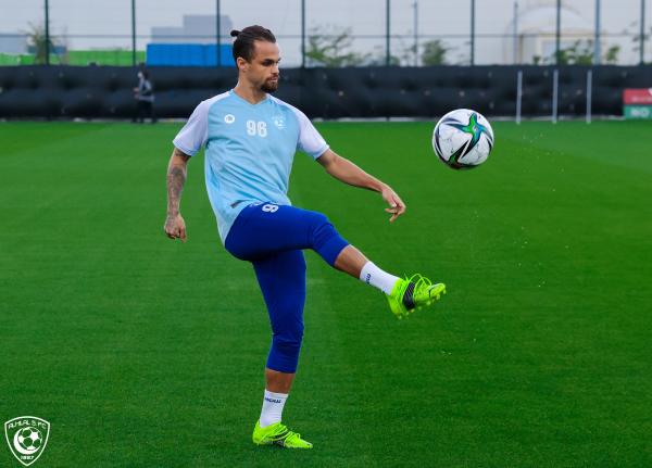 الهلال يستعد للبلوز بتدريبات استرجاعية