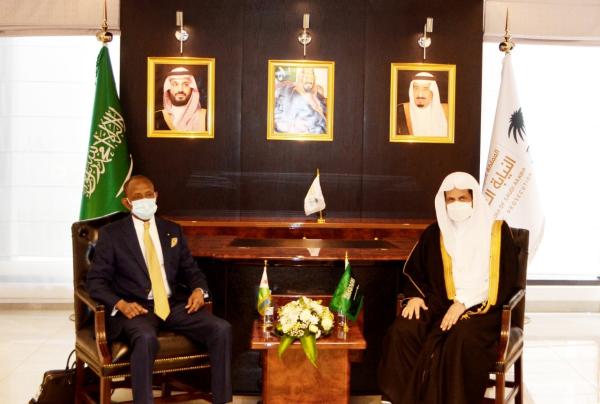 'المعجب' يبحث التعاون العدلي مع النائب العام الجيبوتي