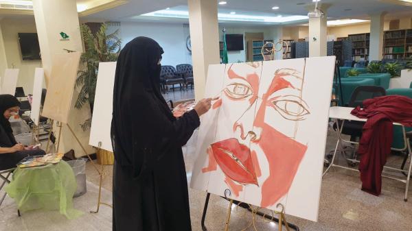 «حد الريشة» بمنتدى الفنون البصرية في أدبي جدة