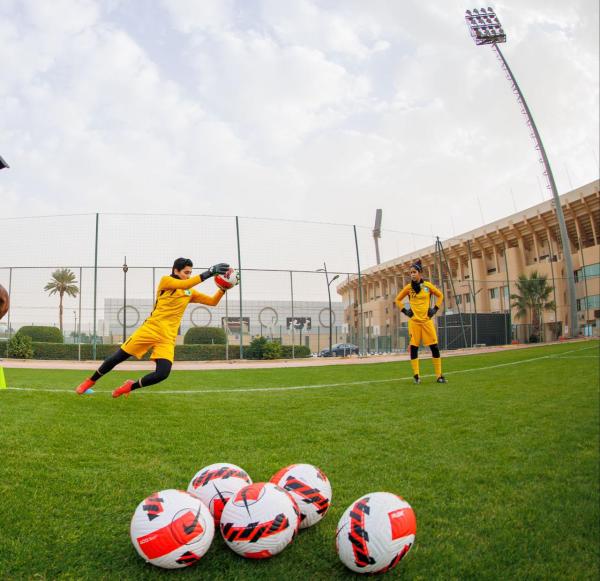 المنتخب الوطني الأول للسيدات يغادر إلى المالديف