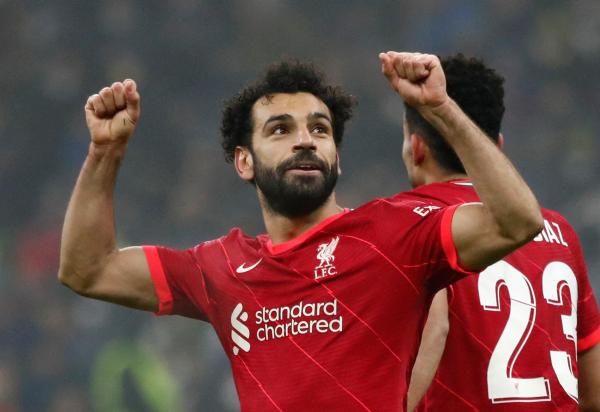 ثنائية فيرمينو وصلاح تقود ليفربول لهزيمة إنتر