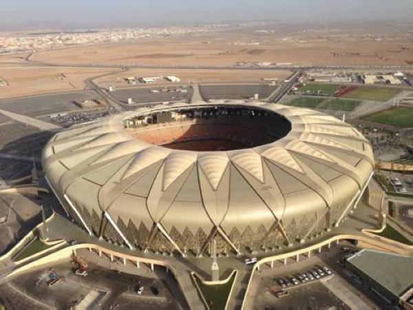 9ملاعب احتضنت 184 «ديربي»