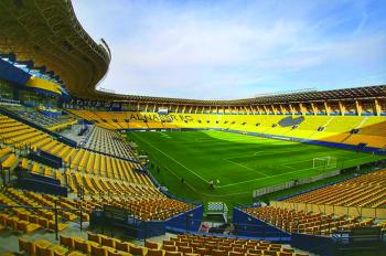 9ملاعب احتضنت 184 «ديربي»
