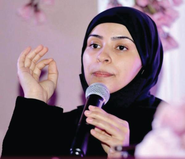 3 شاعرات ينثرن إبداعهن في «الفرائد وإلهام القصائد»