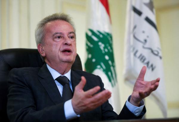 الانهيار يغلق مصارف لبنان وتسريح آلاف الموظفين