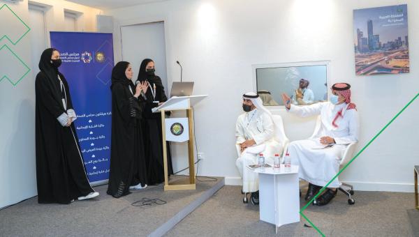 طلبة سعوديون الأفضل محتوى بـ«هيلثكون»