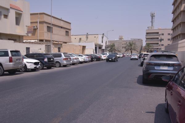 73 % من مستفيدي مجمع الدمام الطبي «بلا مواقف»