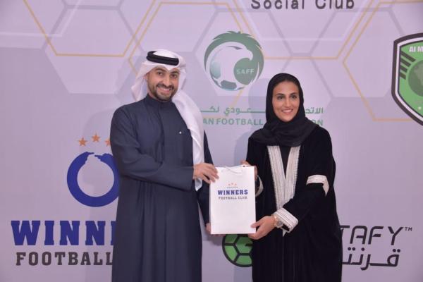 الخبر.. تكرم «المملكة»!