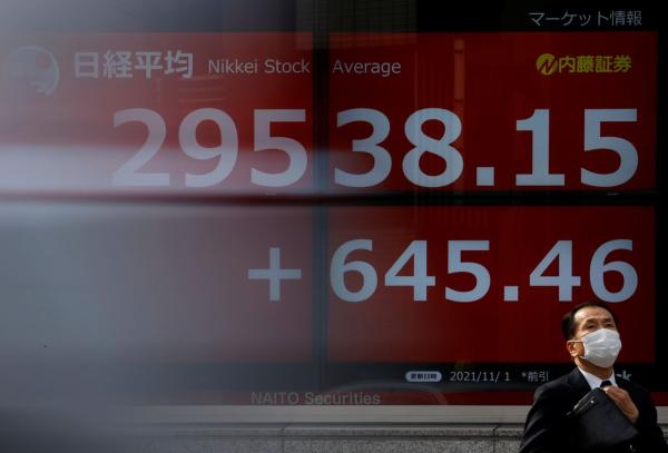 المؤشر الياباني يفتح على انخفاض 1.16%