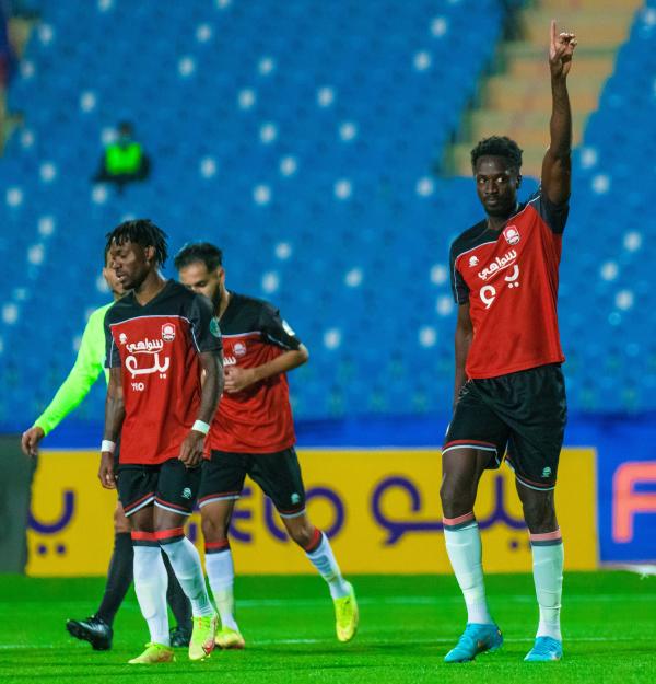 الرائد يستعيد الانتصارات على حساب البرتقالي