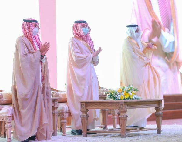 أمير الشرقية يخرج 2173 طالبا من قطاع التعليم بـ«ملكية الجبيل»