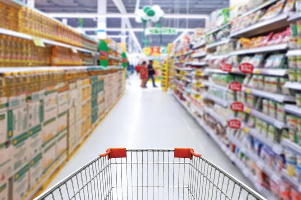 مستهلكون: ارتفاع أسعار السلع الغذائية «غير مبرر»