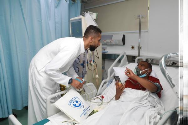 «سعود الطبية» تستقبل الهلال