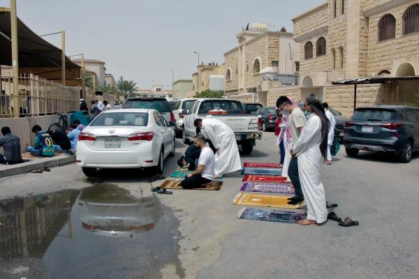 أهالي «النورس» يطالبون بفتح مساجد «الجمعة»