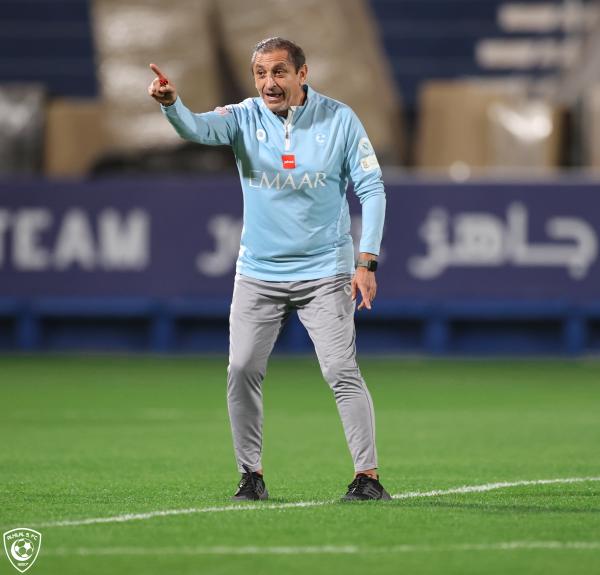 دياز لأول مرة خارج العاصمة