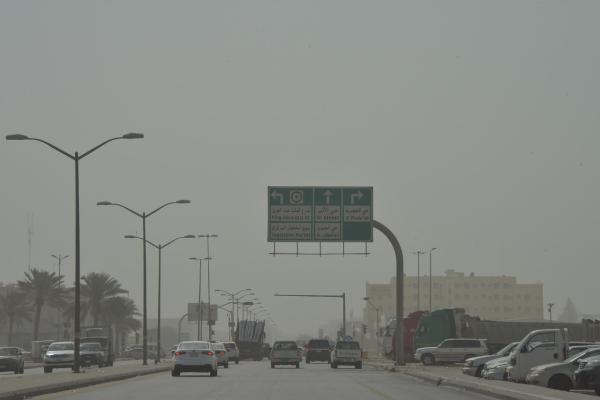 كتلة باردة على الشرقية وسحب رعدية ممطرة