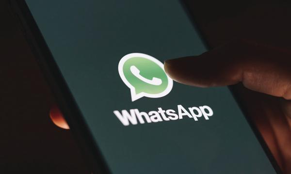 رسوم تعبيرية جديدة على «واتس آب»