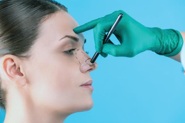 15 % نسبة عدم الرضا عن نتائج جراحات «تجميل الأنف»