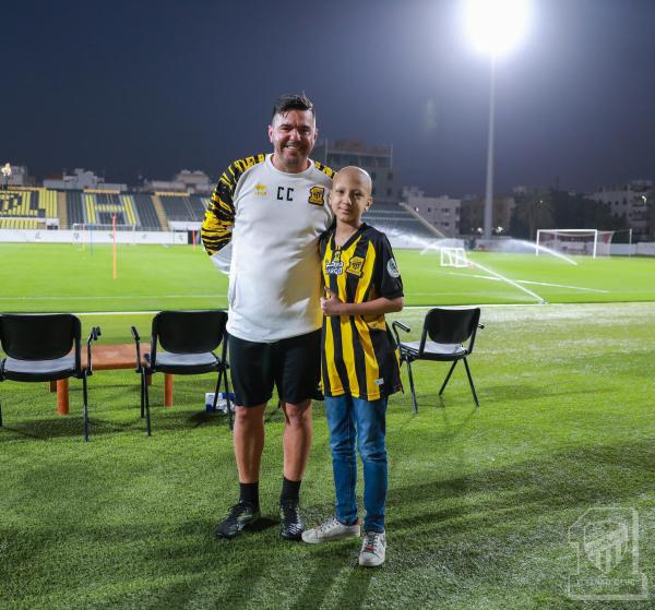 الاتحاد يستعد للحزم بتيفو خاص