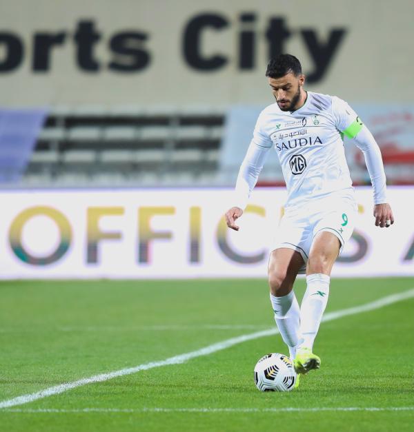 كلاسيكو.. اللحاق والهروب!