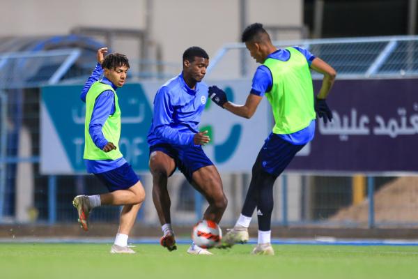 هورفات يرسم تكتيك الباطن لتخطي الرائد