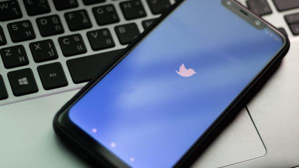 «تويتر» يختبر أداة اقتصاص جديدة