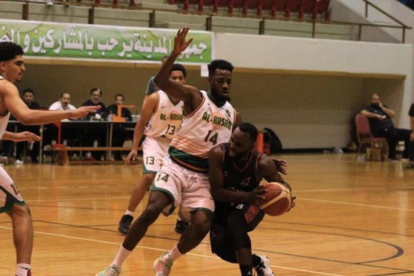 الاتحاد والوحدة إلى النصف نصف نهائي السلة