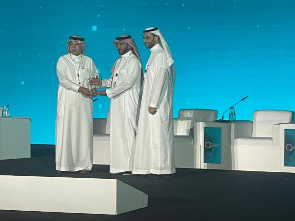 المؤتمر العالمي لريادة الأعمال يكرم stc لدعمها رواد الأعمال