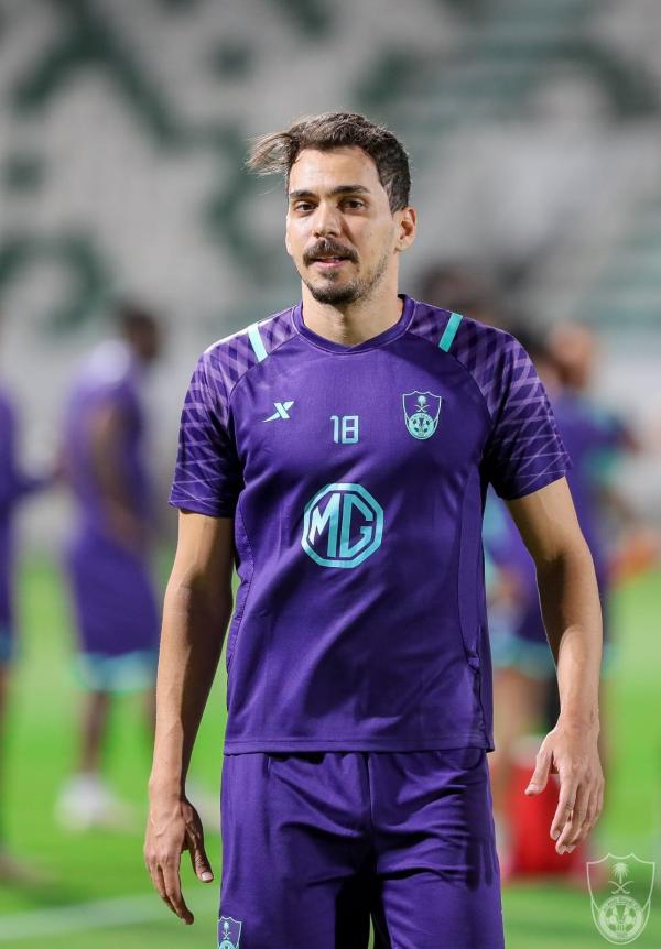 إدواردو يسعد سيولدي