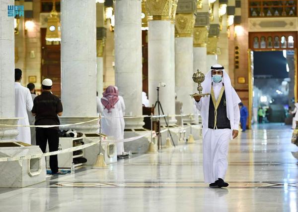 60 ممرا لتفويج زوار المسجد النبوي