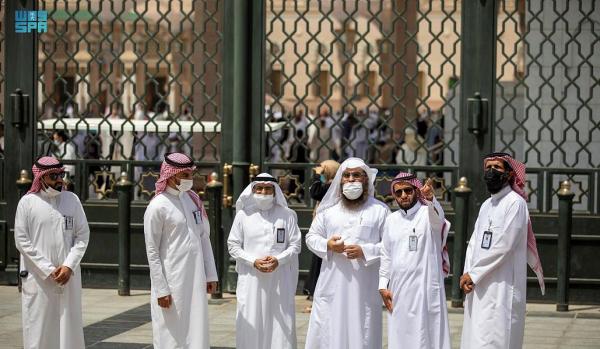 المسجد النبوي.. تكثيف الخدمات للمُصلين والزوار