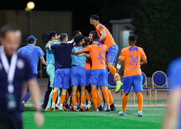 الفيحاء يلحق بالهلال في نهائي كأس الملك