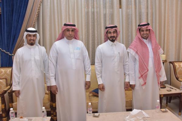 مجلس على المجدوعي.. مشهد أصيل يعكس روح المحبة والوئام