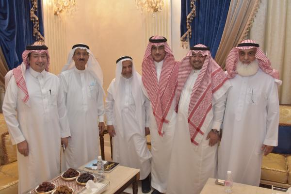 مجلس على المجدوعي.. مشهد أصيل يعكس روح المحبة والوئام