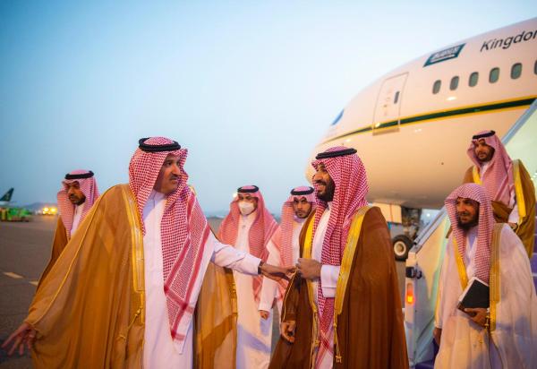  ولي العهد يصل المدينة المنورة