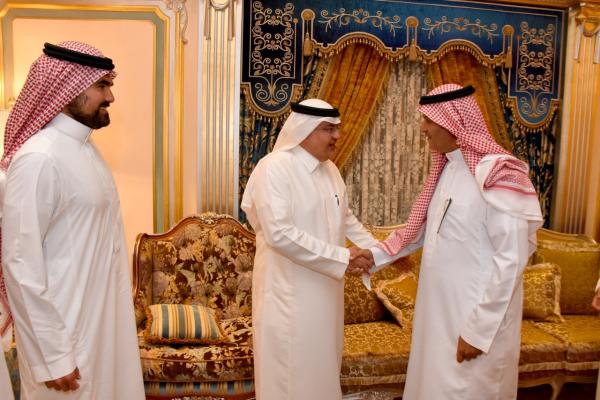 مجلس الراجحي..ترابط مجتمعي ونقاشات بناءة
