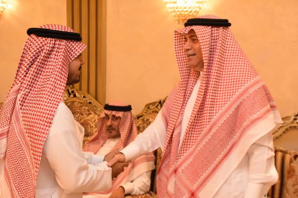 مجلس سالم بالحمر.. تعاون بناء وتواصل