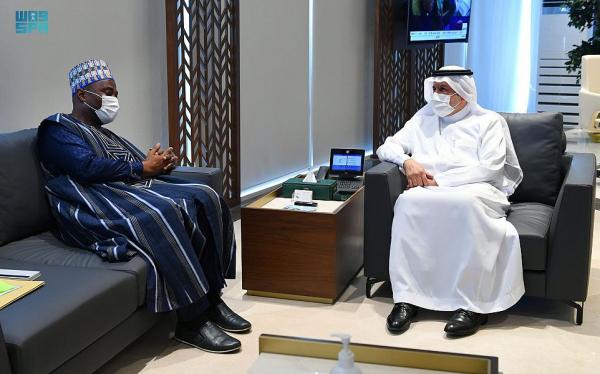 الربيعة يبحث الشؤون الإغاثية مع سفير بنين